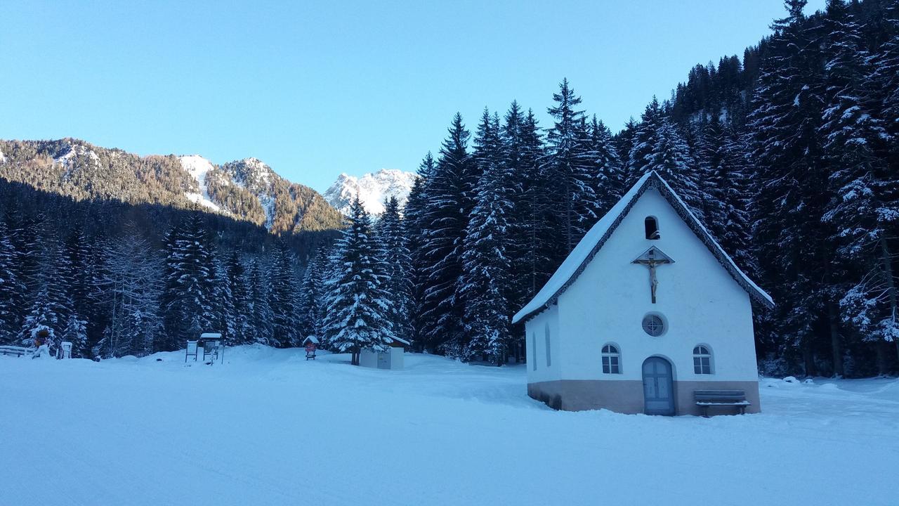 Hotel Majon De La Nona Pozza di Fassa Zewnętrze zdjęcie