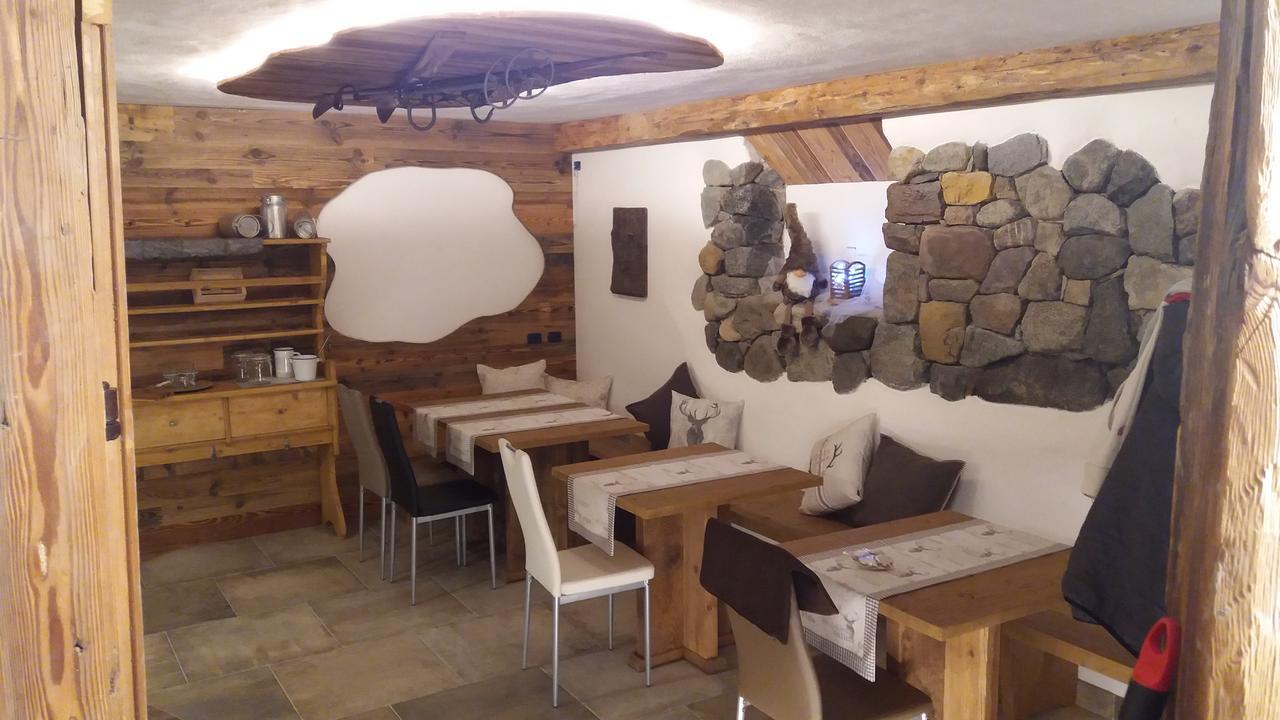 Hotel Majon De La Nona Pozza di Fassa Zewnętrze zdjęcie